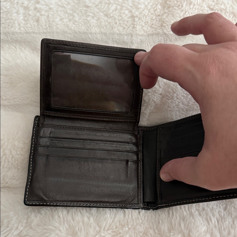Coach Men's Tan and Navy Wallet - Picture 4 of 5